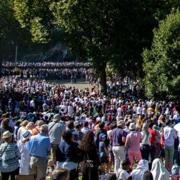 Photos et vidéos : retour en images sur la fête du 15 août au Sanctuaire de Lourdes