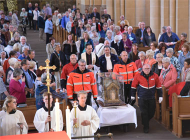 Visite du reliquaire de sainte Bernadette en Allemagne