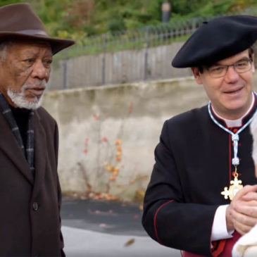 Morgan Freeman rencontre Sœur Bernadette Moriau, la 70e miraculée de Lourdes