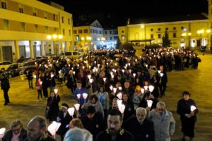 santa-bernadette-spoglie-chiesa-della-marina-22