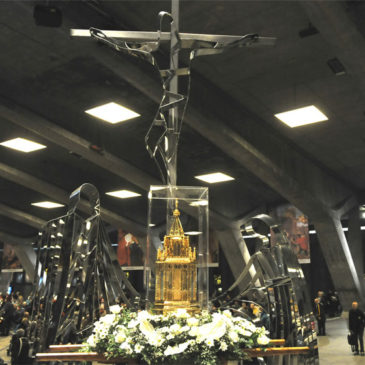 Du 1er septembre au 15 décembre sainte Bernadette revient en Espagne dans son nouveau reliquaire