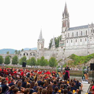 Open « source »Van 6 tot 8 augustus Bijeenkomst in Lourdes van studenten en jonge werknemers