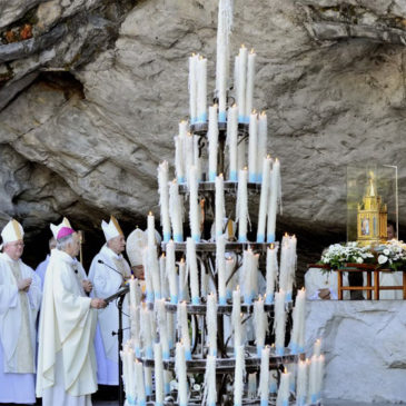 Las reliquias de santa Bernardita vuelven a España