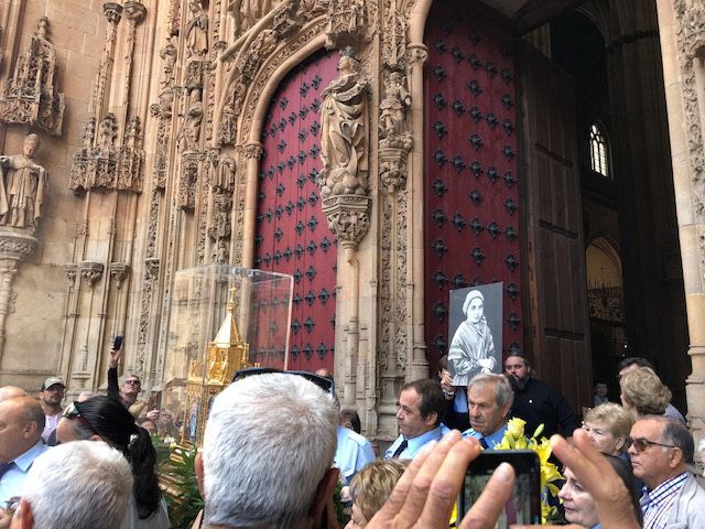 reduit_Bernadette-Cathedrale-Salamanque_image17