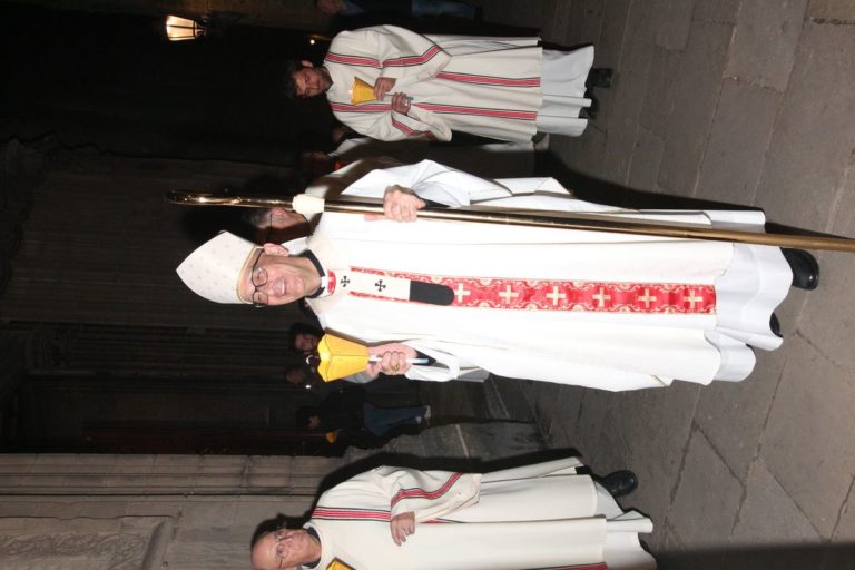 reduit_Barcelone-Procession-cardinal_0671