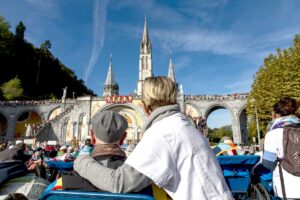 lourdes france tourism