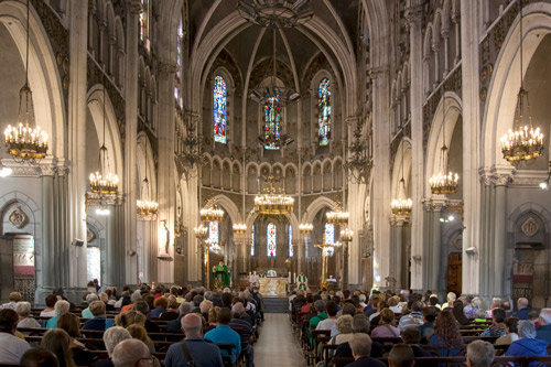 Installation d’un dispositif de securité incendie des combles de la basilique de l’Immaculee Conception