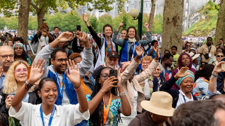 Pèlerinage national lors de la fête du 15 août à Lourdes